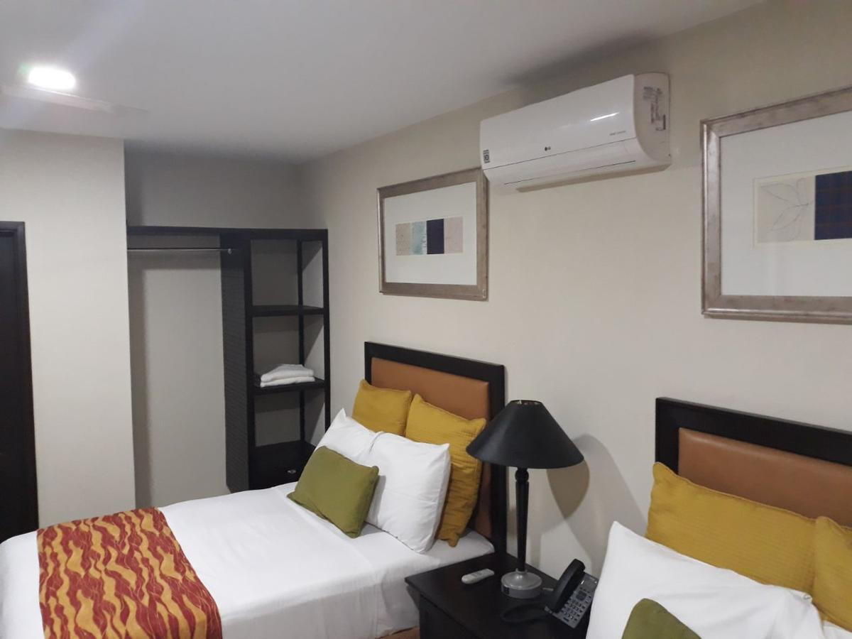 Hotel El Viejo Inn Chinandega Bagian luar foto