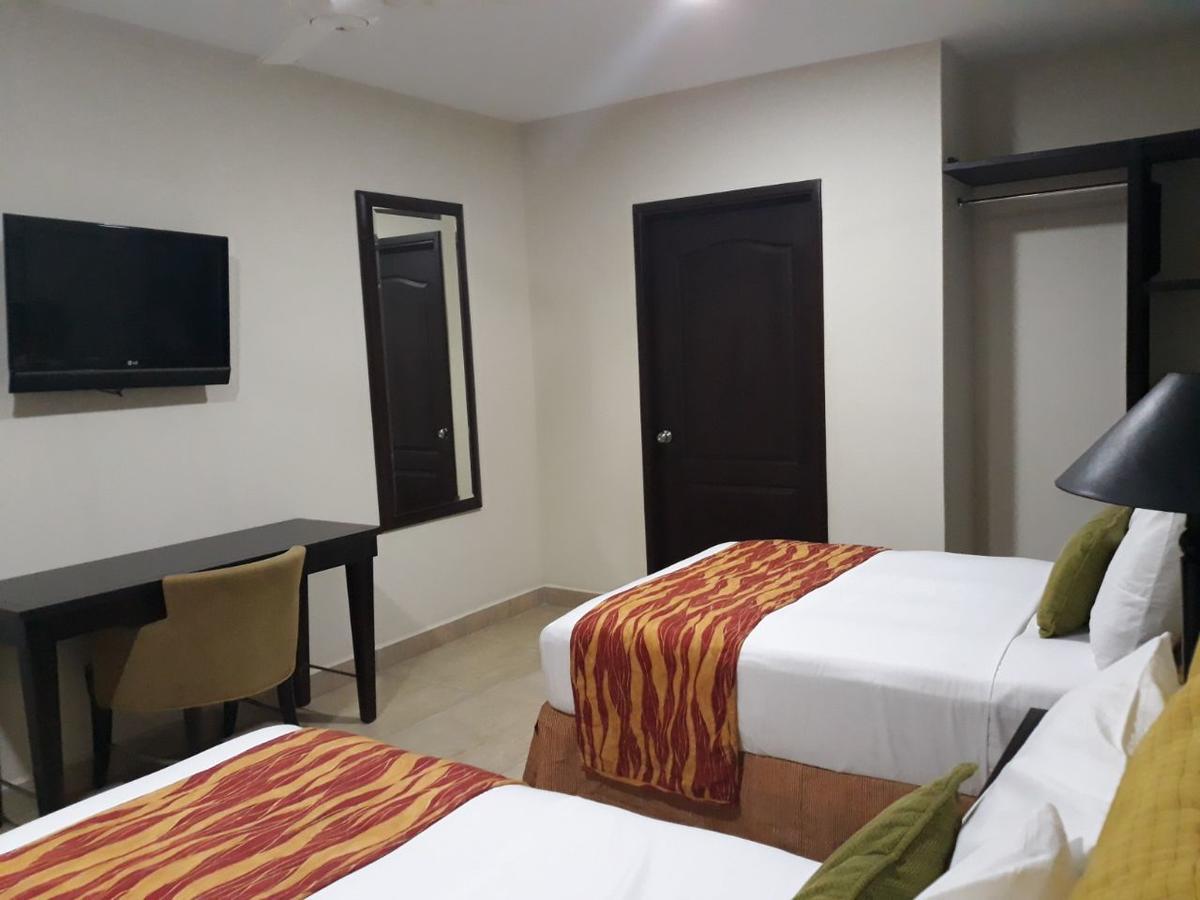 Hotel El Viejo Inn Chinandega Bagian luar foto